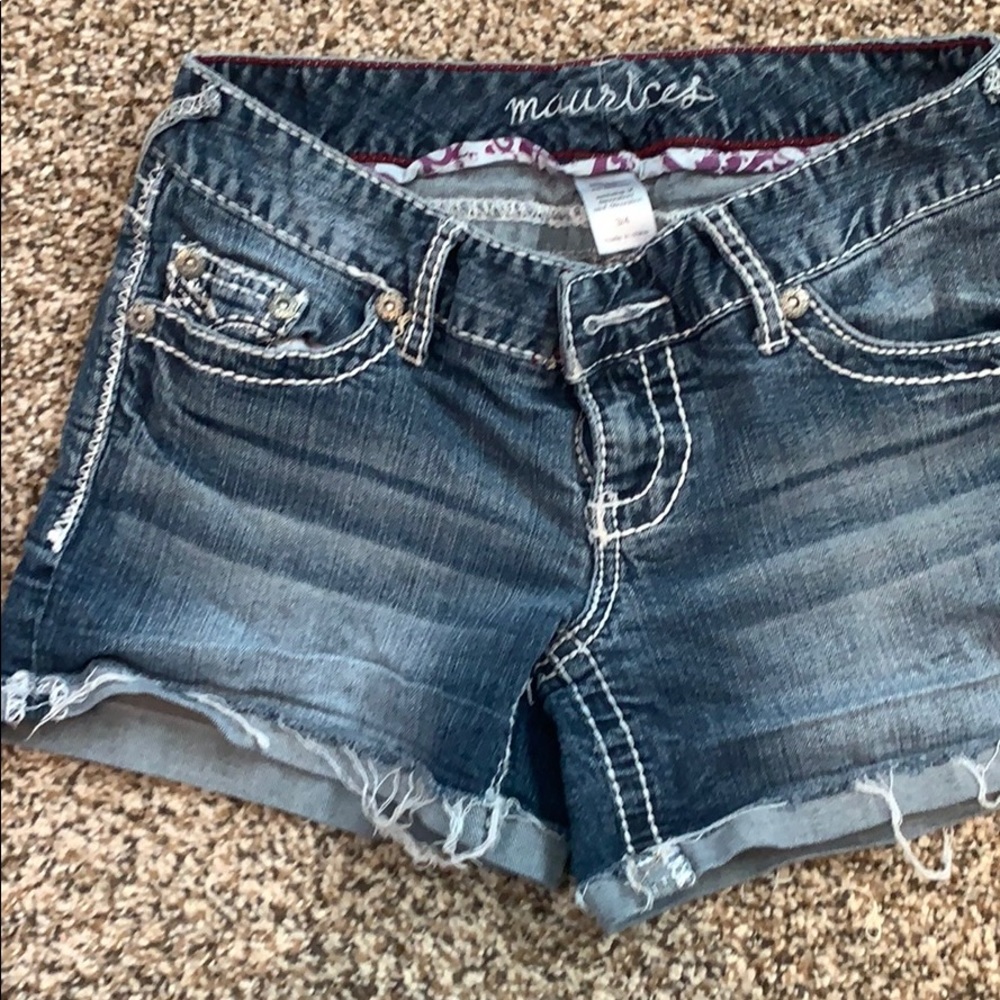 Shorts - Picture 4 of 4